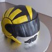 25 cake design casque de moto 4